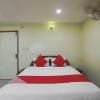 Отель OYO 438 Sarala Residence Hotel, фото 6