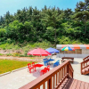Отель Taean Teuranjageunseong Pension, фото 1