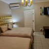 Отель Savoy Lodge With Breakfast Included - Nice Standard Double Room 4, фото 4
