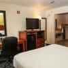 Отель Holiday Inn Express Airport - Tucson, an IHG Hotel, фото 17