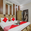 Отель OYO Flagship 70247 Hotel Lavish, фото 7