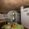 Отель Apartment in a Rustic House in the Tuscan Hills Near the Sea, фото 2