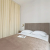 Отель Elegant Apartment for 4 by Renters, фото 11
