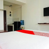 Отель OYO 91593 San San Rooms Apartment Gunung Putri Square, фото 7