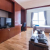 Отель The Manor Luxury 1BR Apartment Center, фото 20