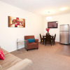 Отель Indulge Apartments - Ontario, фото 16