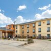 Отель Comfort Inn & Suites Cedar Rapids North - Collins Road, фото 30