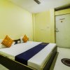 Отель SPOT ON 44295 Sarnath Tourist Guest House, фото 1
