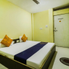 Отель SPOT ON 44295 Sarnath Tourist Guest House, фото 1