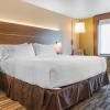 Отель Holiday Inn Express & Suites Clarion, фото 25