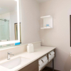 Отель Hampton Inn Holland, фото 9