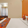 Отель Fabhotel Corner Courtyard, фото 20