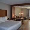 Отель La Quinta Inn & Suites by Wyndham Flagstaff East I-40, фото 23
