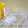 Отель Lazy Lagoon, 1 Bedroom, Bay side, Sleeps 4, Walk to the Beach, фото 5