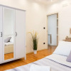 Отель Bright flat next to the Vomero, фото 3