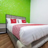 Отель OYO 89840 69 Room 4 Stay, фото 23