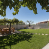 Отель Five-bedroom Holiday House and Pool Near Kanegra Beach, фото 15