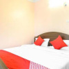 Отель OYO 26579 Ritika Rooms, фото 5