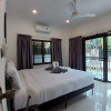 Отель White House With 2br-1bath Near Kathu Water Fall, фото 5