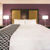 Отель La Quinta Inn & Suites by Wyndham Cincinnati NE - Mason, фото 15