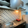 Отель Cozy Studio At Emerald Towers Apartment, фото 13