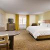 Отель Candlewood Suites Dallas Plano East Richardson, an IHG Hotel, фото 6