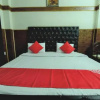 Отель OYO 28153 Hotel Green Tree, фото 6