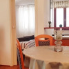 Отель Mila - 2 Bedrooms and Free Parking - A4, фото 14