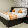 Отель Oyo Rooms Yamuna Kinara Road, фото 12