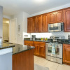 Отель Spring Lakeview 3 Bedroom Condo by RedAwning, фото 4