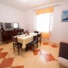 Отель Apartment Zora - with large garden terrace: A Donji-Polanda Supetar, Island Brac, фото 8