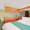 Отель Microtel Inn & Suites by Wyndham Thomasville/High Point/Lexi, фото 2