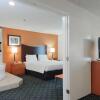 Отель Fairfield Inn & Suites Oakland Hayward, фото 3