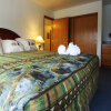 Отель Frontier Suites Hotel in Juneau, фото 2