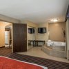 Отель Comfort Suites East / I-44 в Талса