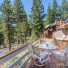 Отель Roomy 5br W/ Hot Tub, Lake View & Beach Access 5 Bedroom Home, фото 8