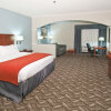 Отель Holiday Inn Express Hotel & Suites Lake Charles, an IHG Hotel, фото 6