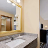 Отель Super 8 by Wyndham Iowa Falls, фото 8