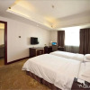 Отель Zhihao Hotel Vienna (Jinjiang China Shoe Capital Wuyue Plaza Store), фото 2