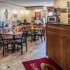 Отель Econo Lodge, фото 7
