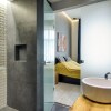 Отель Hi5 Apartments - Luxury Suites, фото 9