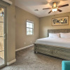Отель Lovely Mesa Townhome w/ Pool & Hot Tub Access, фото 7