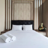 Отель Comfortable And Modern 1Br Without Living Room At Amartha View Apartment, фото 10