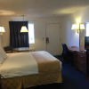 Отель Haysville Express Inn, фото 2