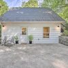 Отель Pet-friendly Central Cottage: 2 Miles to Clemson!, фото 19