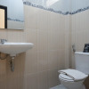 Отель RedDoorz near Terminal Wates Kulon Progo, фото 16
