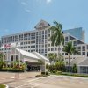 Отель DoubleTree by Hilton Deerfield Beach - Boca Raton в Дирфилд-Биче