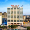 Отель Luxi Redwood Hotel (Luxi Bus Station Branch), фото 8