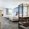 Отель SpringHill Suites by Marriott Tampa Downtown, фото 1
