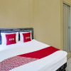 Отель Oyo 91572 Kost Esklusif Barokah, фото 20